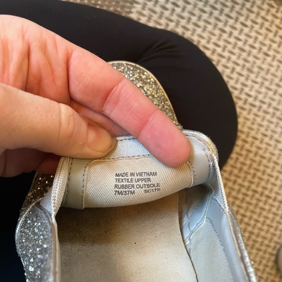 🎉HP🎉 Michael Kors Keaton Glitter Slip-On Sneakers - size 7M - Picture 7 of 10